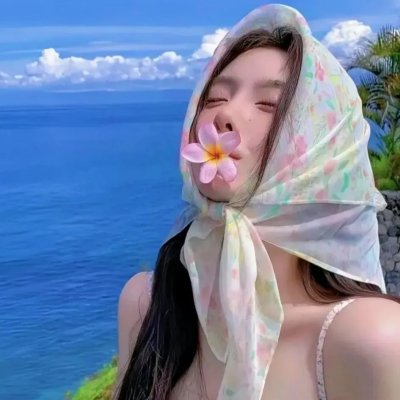 如月微笑